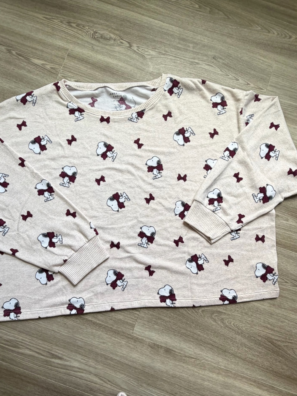 American Eagle Peanuts Plush Lounge Set Snoopy & Bow Print